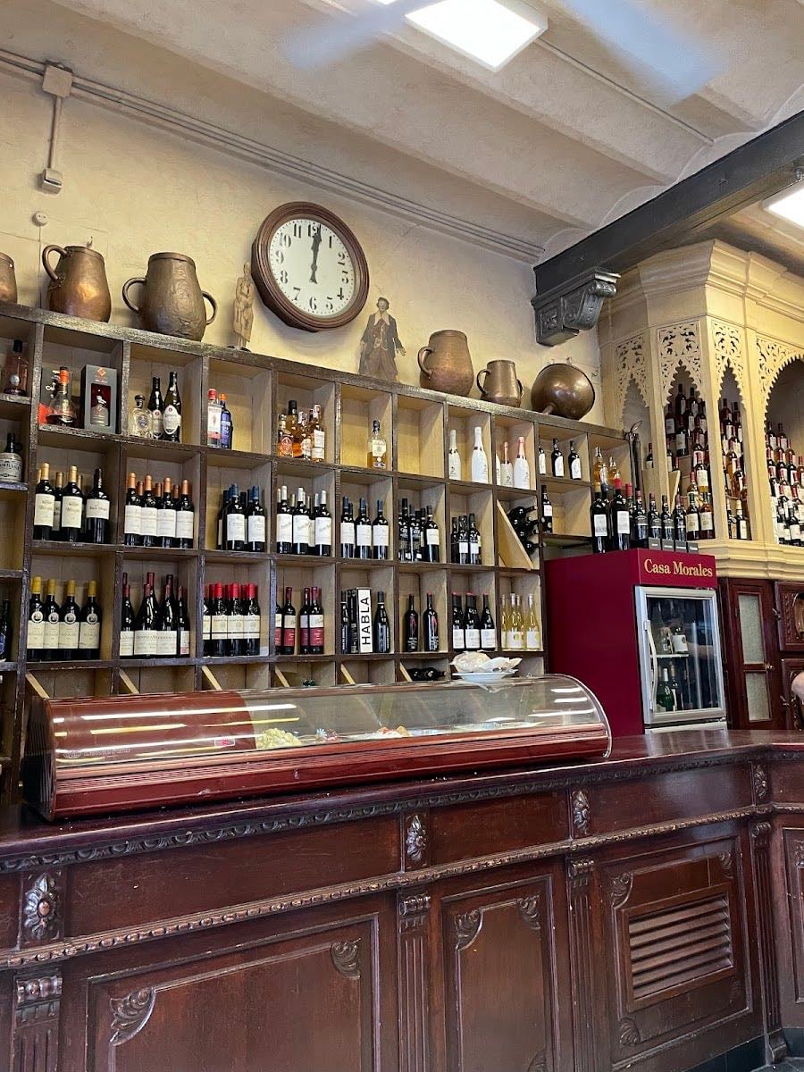 Bar Casa Morales - Good for a quick drink.
