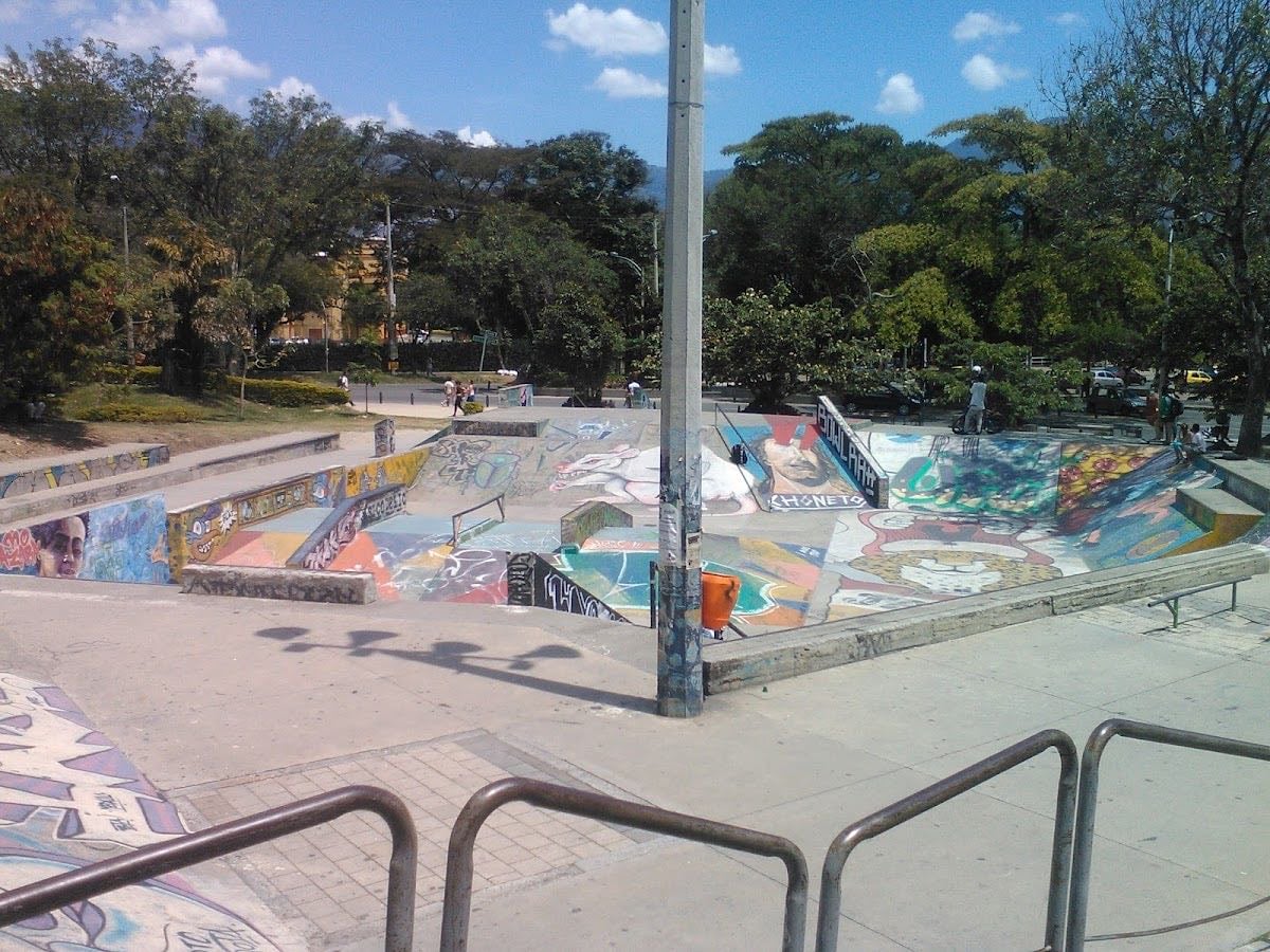 Unidad Deportiva Atanasio Girardot