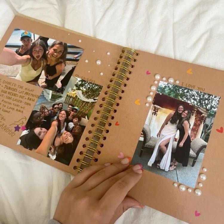 Álbum de fotos o scrapbook