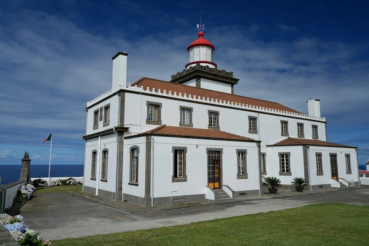 Farol da Ferraria