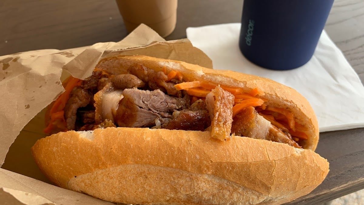 Banh Mi Thit