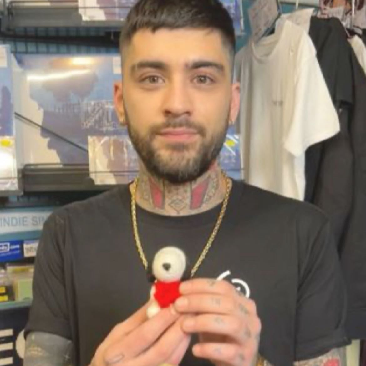 room under the stairs era zayn🥇