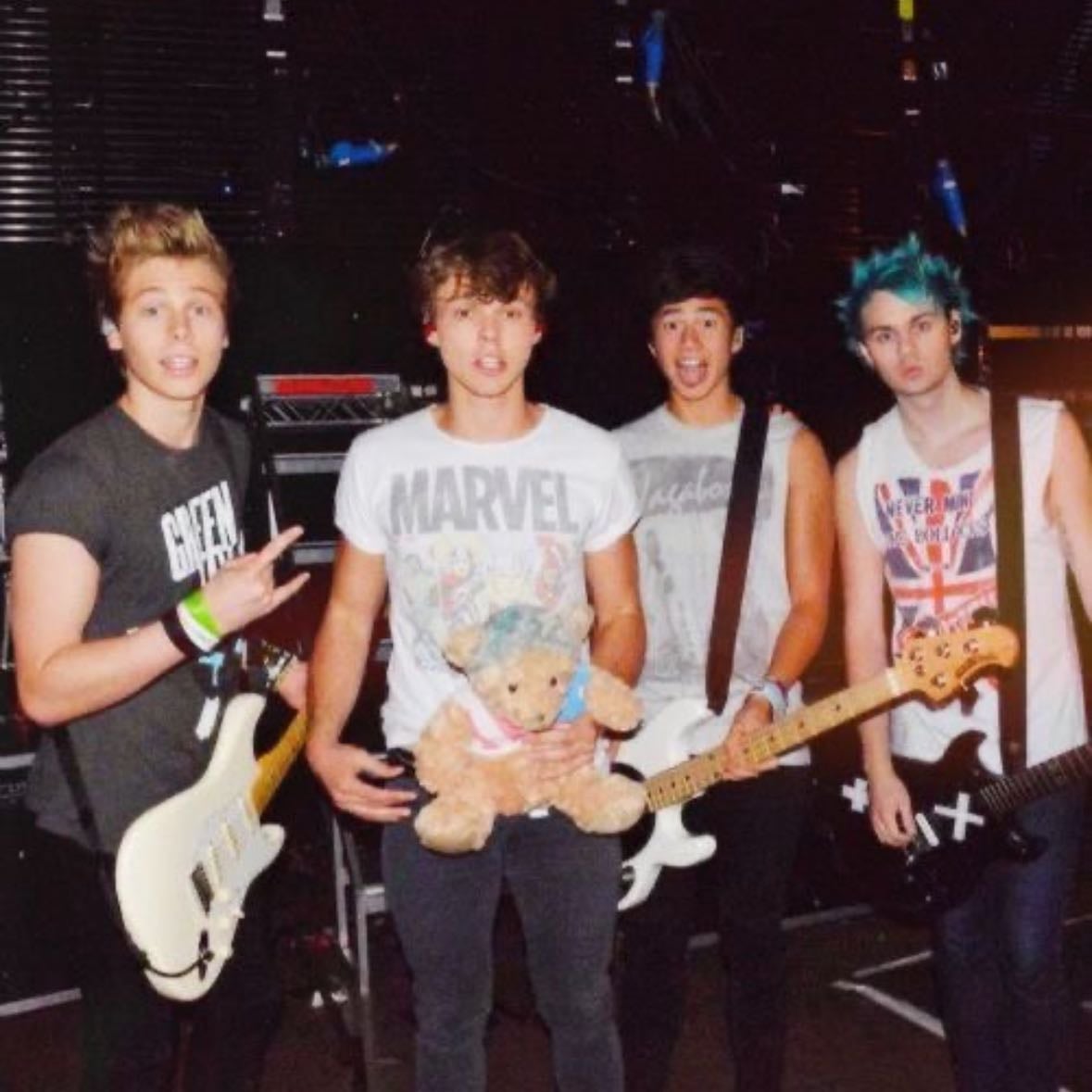 5 SECONDS OF SUMMER