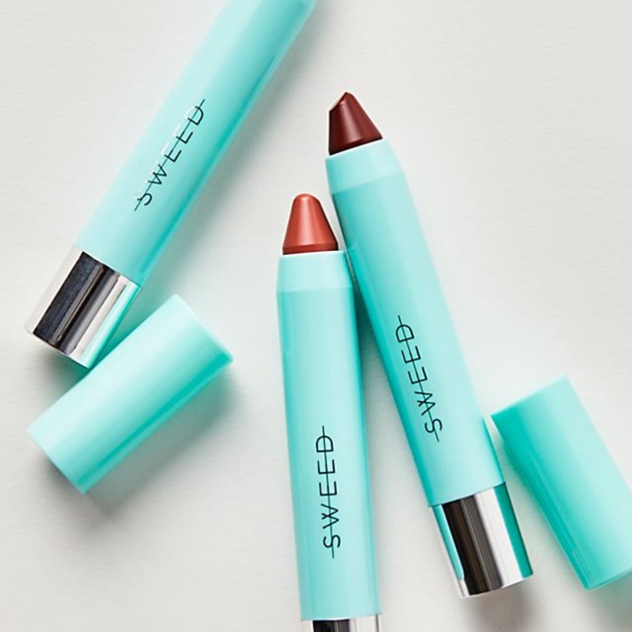 Sweed LE lipstick - Shade: 90s model and French Girl