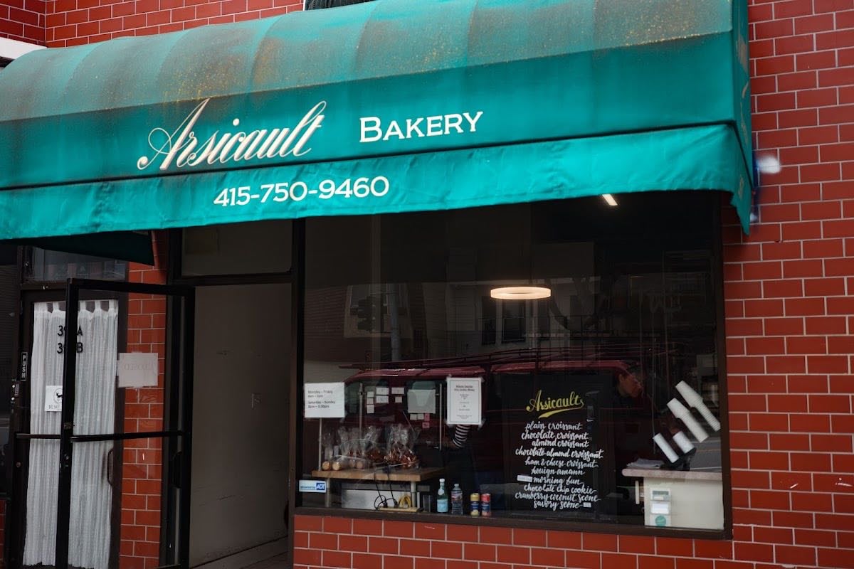 Arsicault Bakery - Chocolate croissant