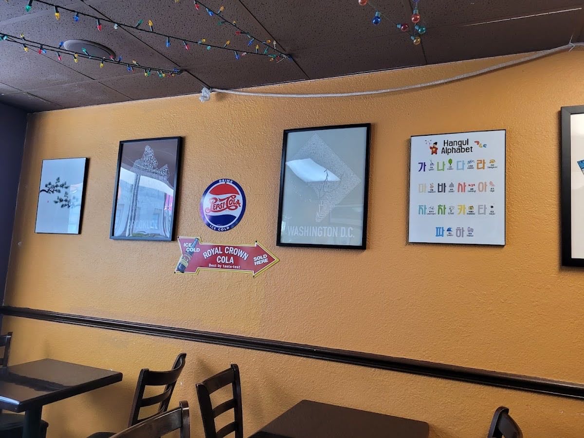 The Neighborhood Eatery