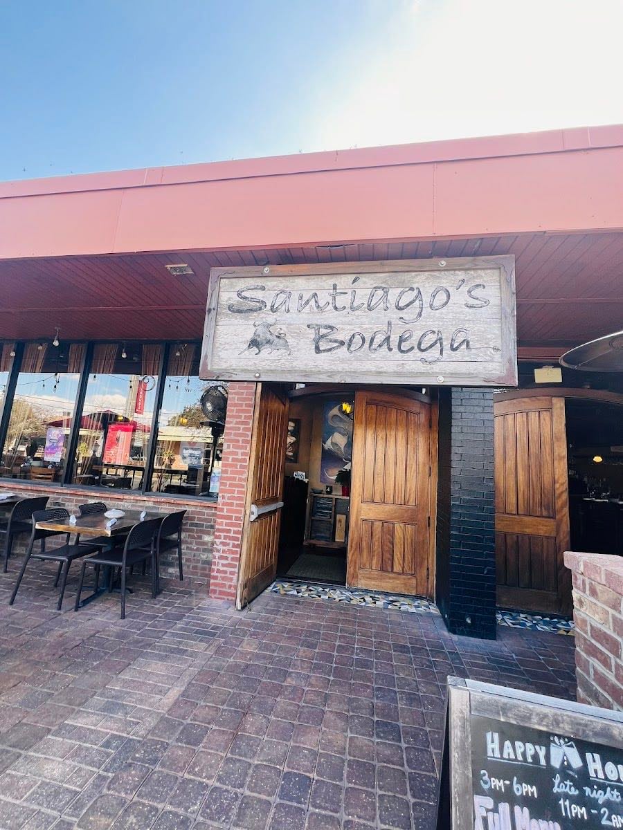 Santiago's Bodega