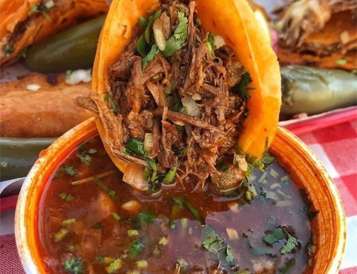 Mejicanos en madrid🇲🇽🌮🌯🫔 - Places hypelist by Ines Azparren Fernández-Giro