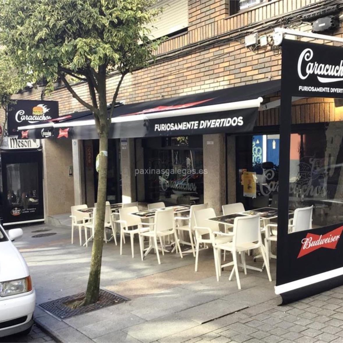 Caracuchos furious food
