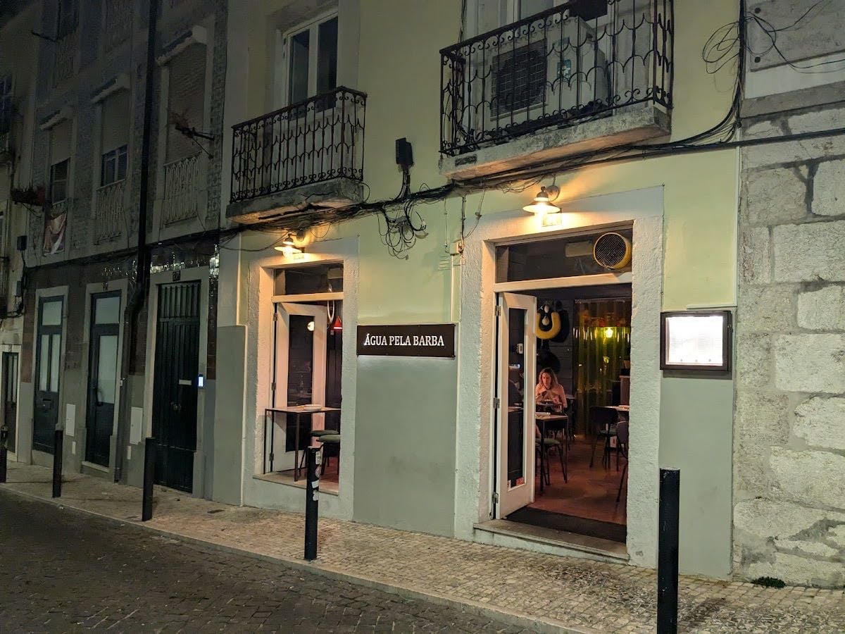 Água pela Barba