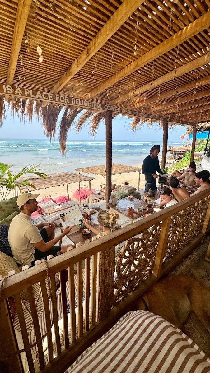 MARSHMELLOW Surf Café - Ahangama