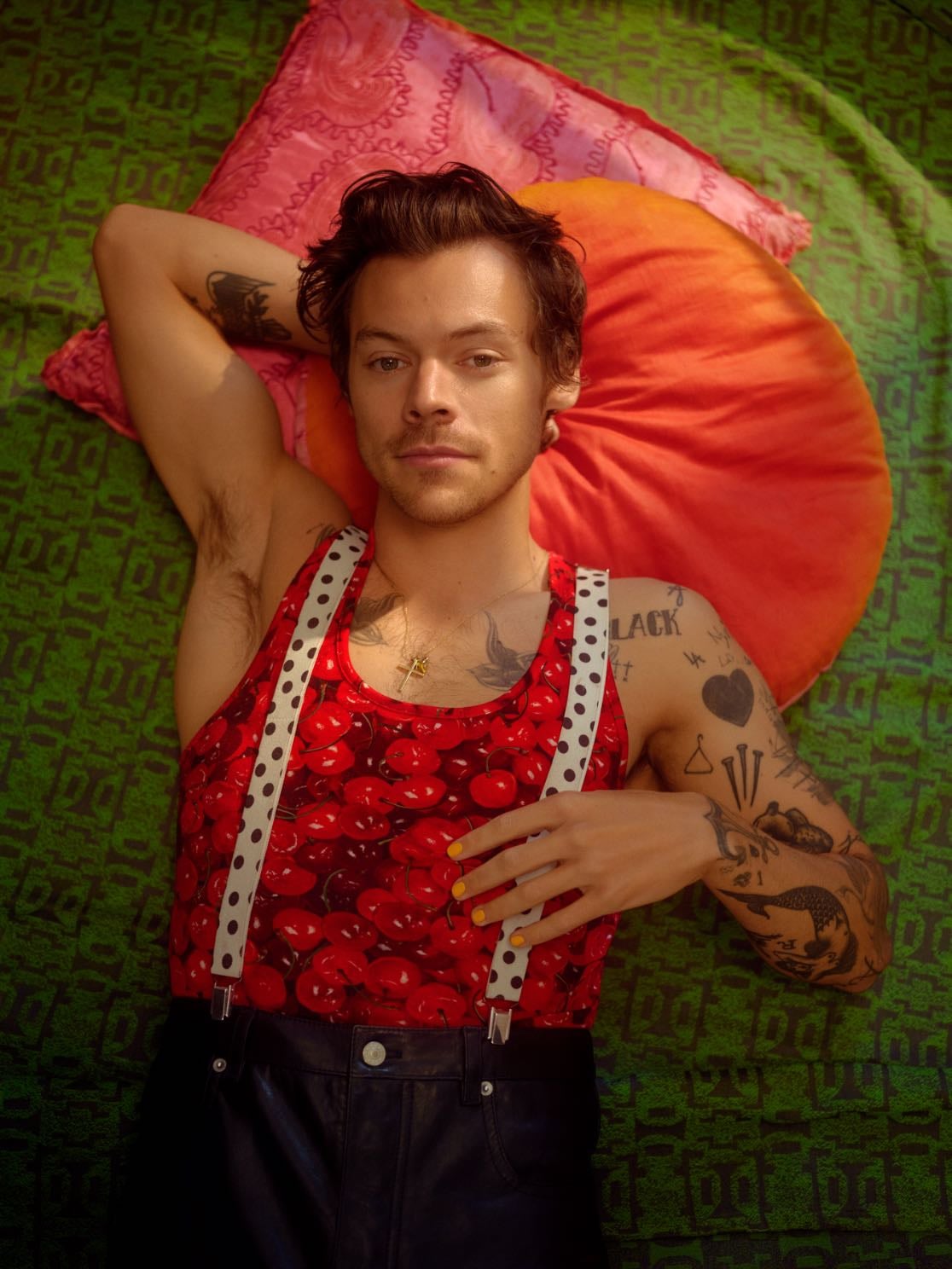 harry styles - bonus points for prince hair harry