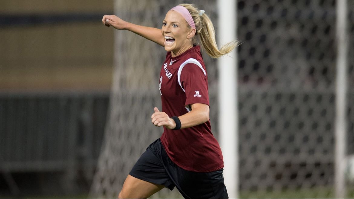 Julie Ertz