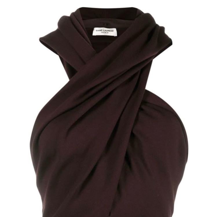 sleeveless shirt