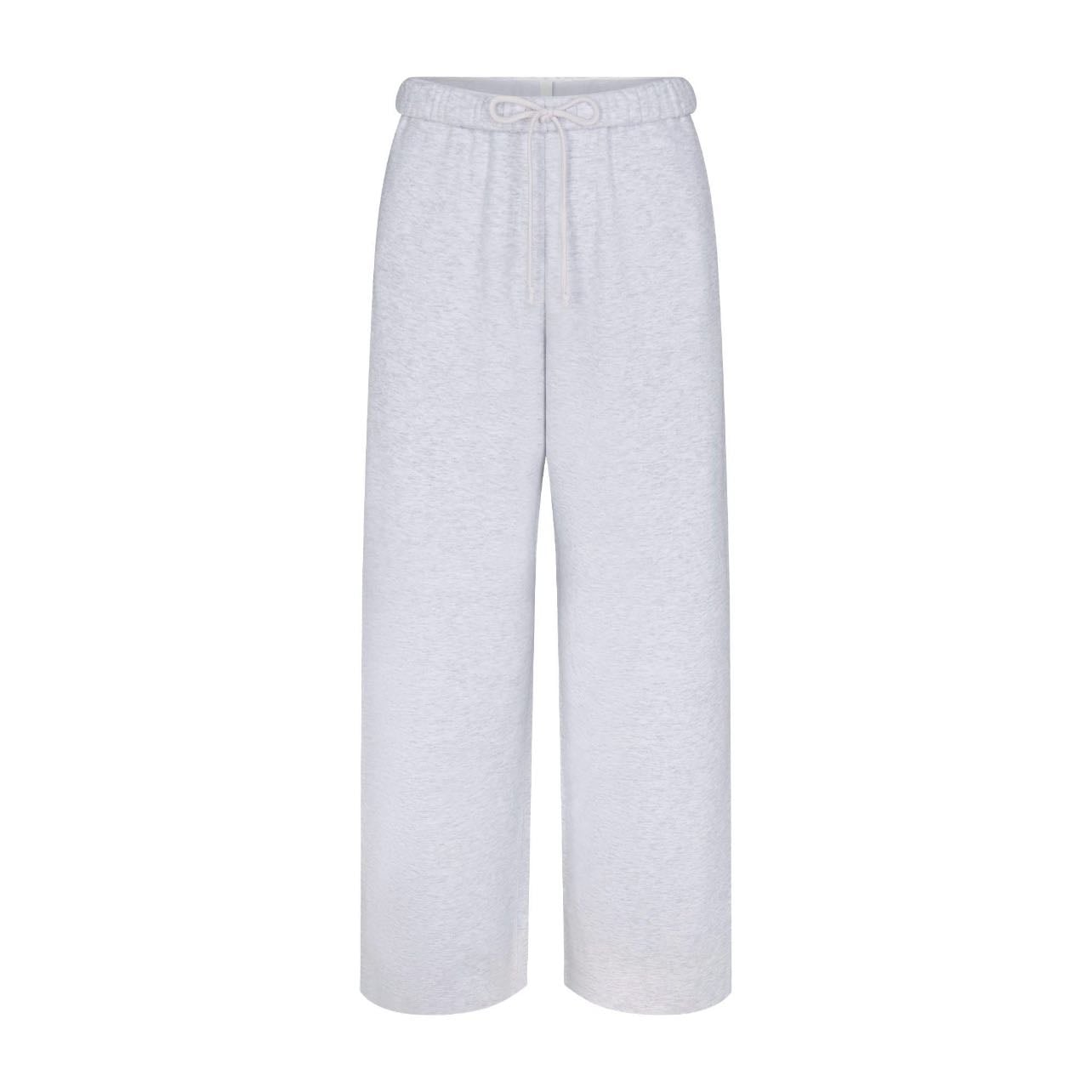 Skims pants