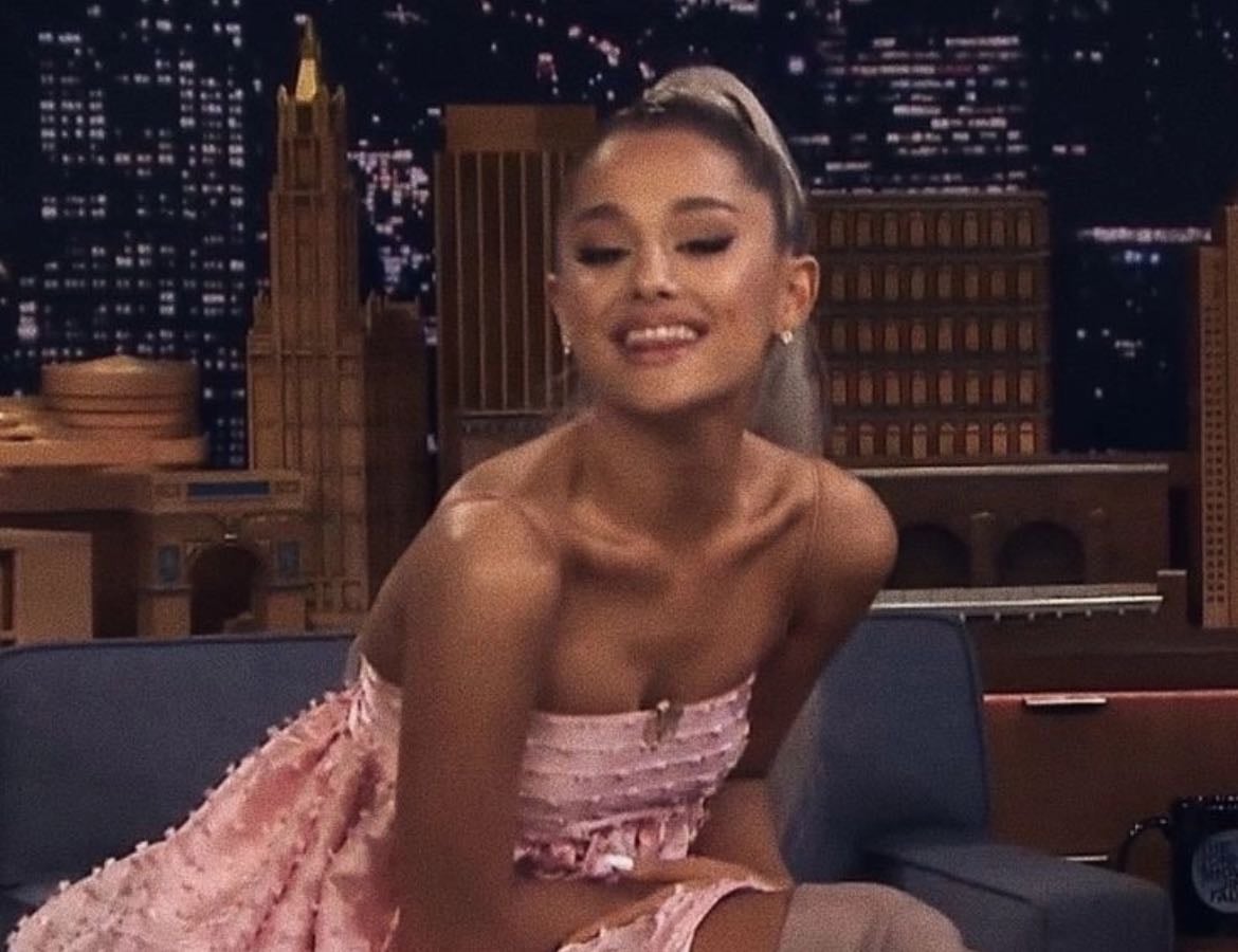 my fav arianaโs lyricsโ๏ธ
