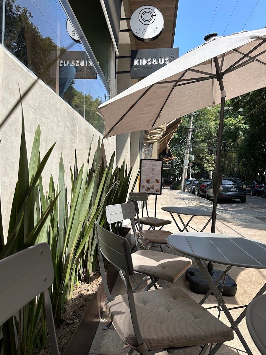 Capricho Blanco Café