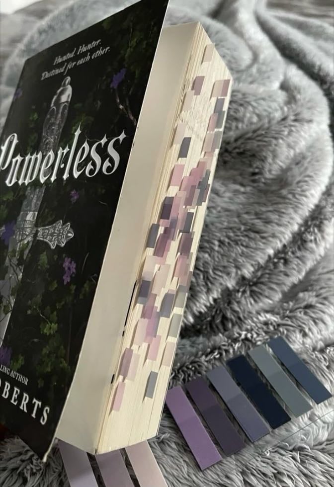 Powerless - Lauren Roberts 路 2023