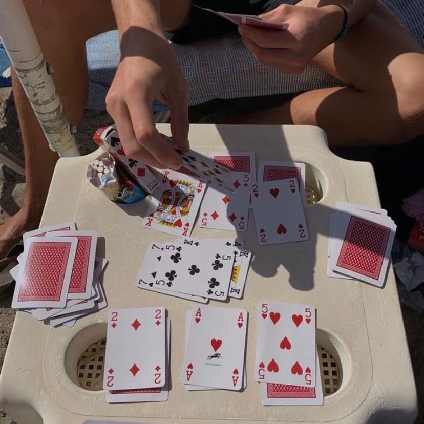 Jugar poker