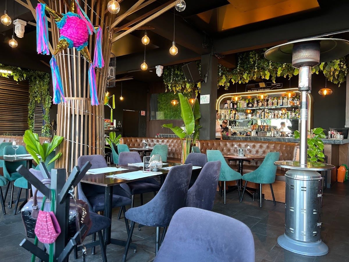 Samara Kitchen & Bar
