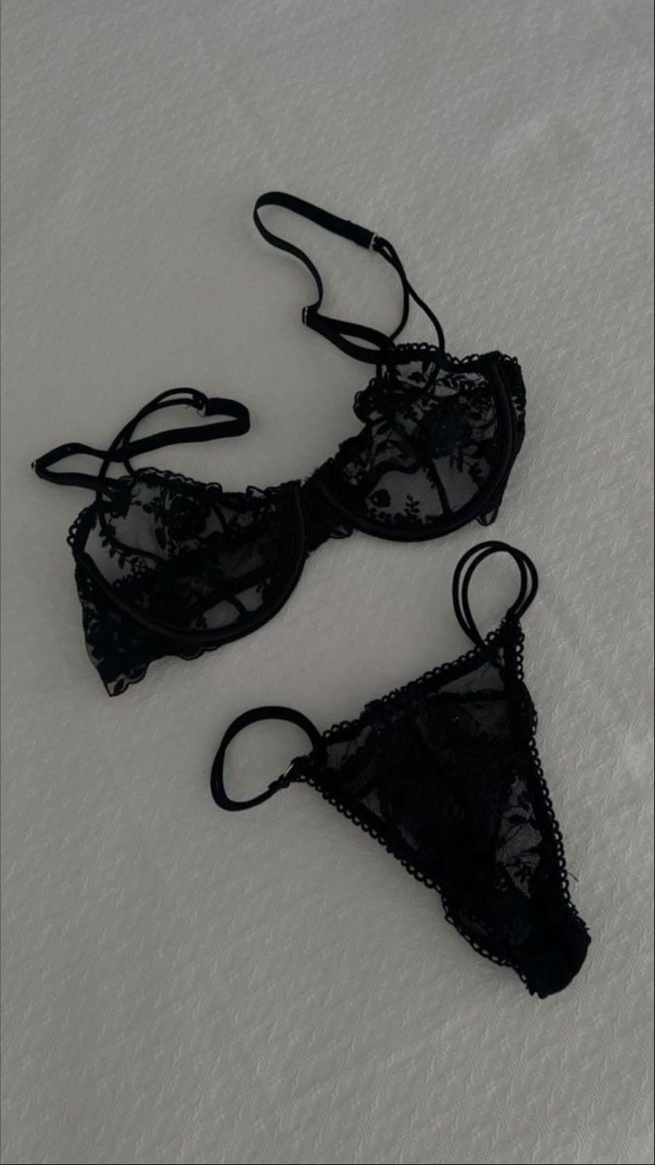 Ropa interior - - calzones
- bras y bralettes