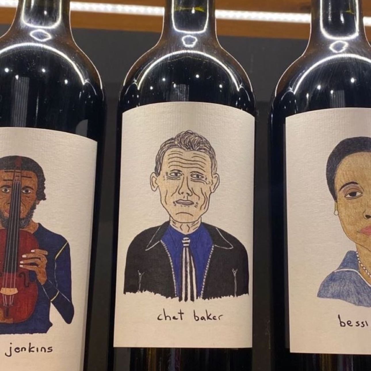 Botella con etiqueta personalizada