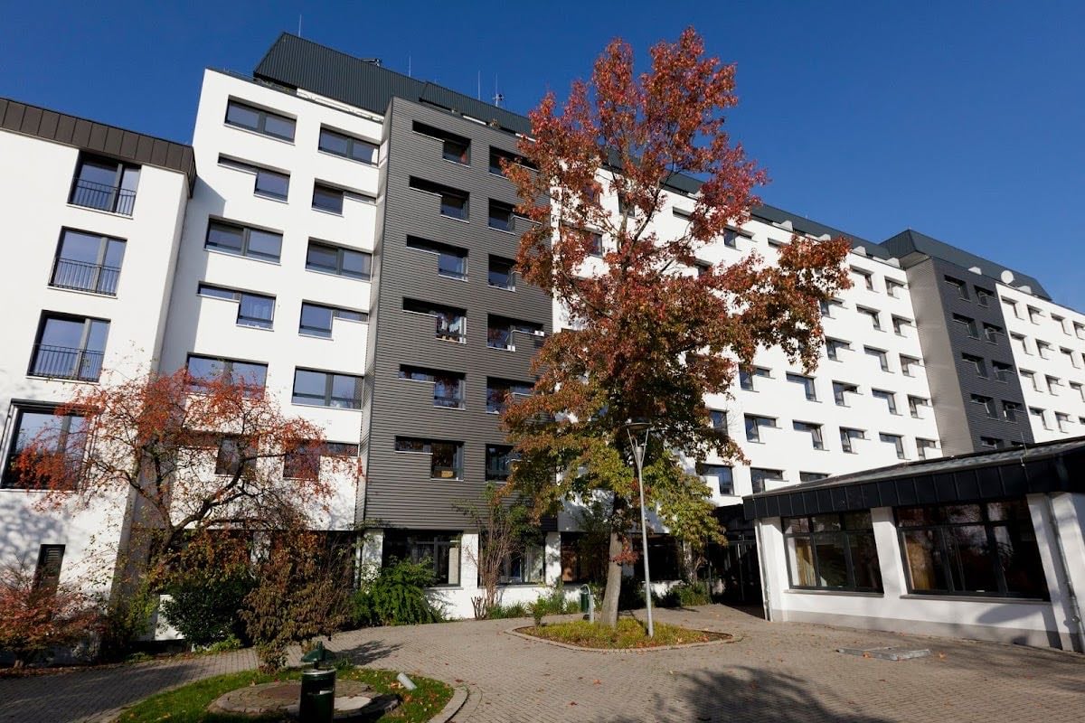 DJH Jugendherberge Köln-Riehl