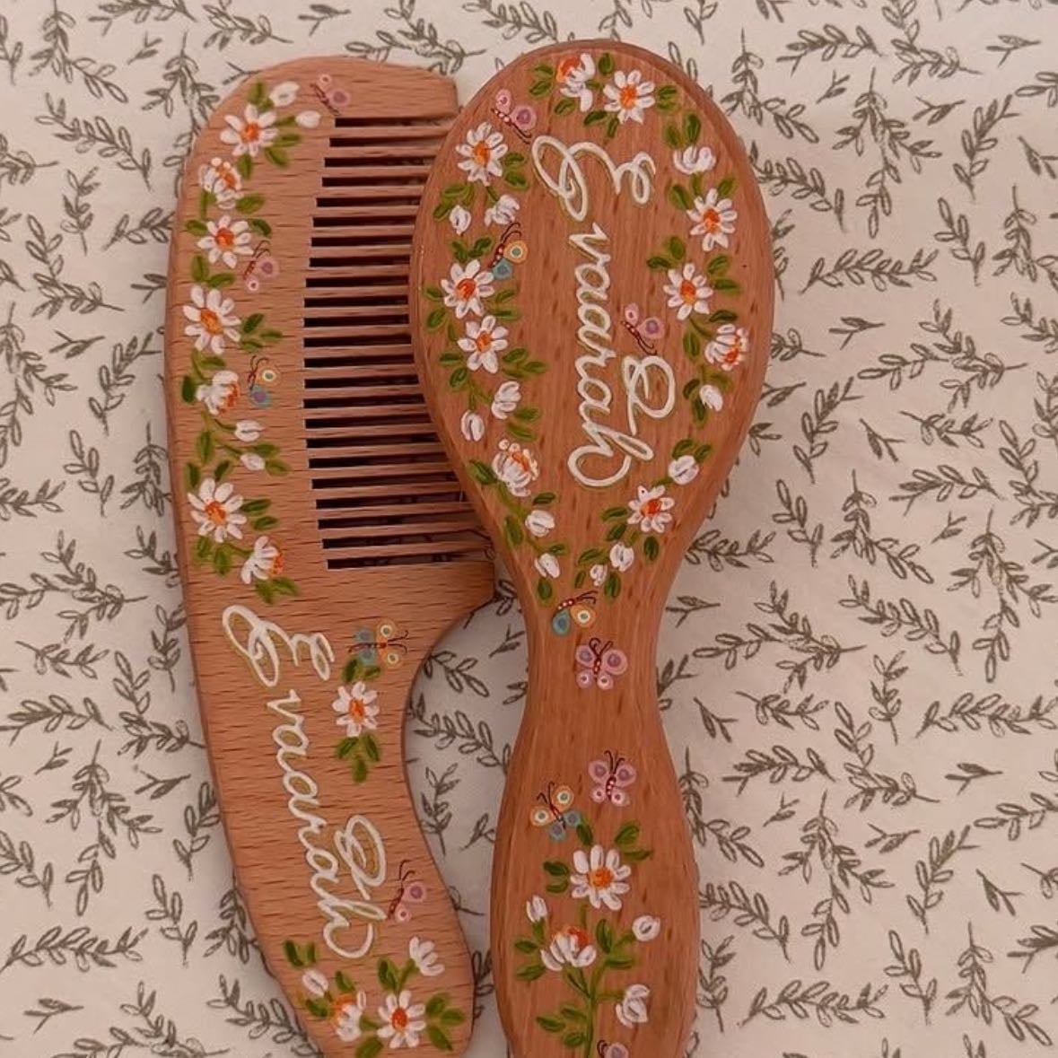 Customised hair brush