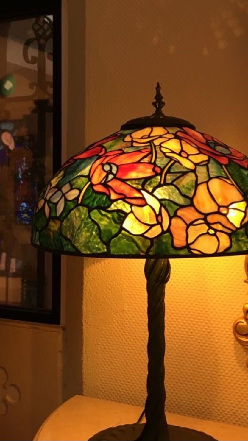 Tiffany lamp