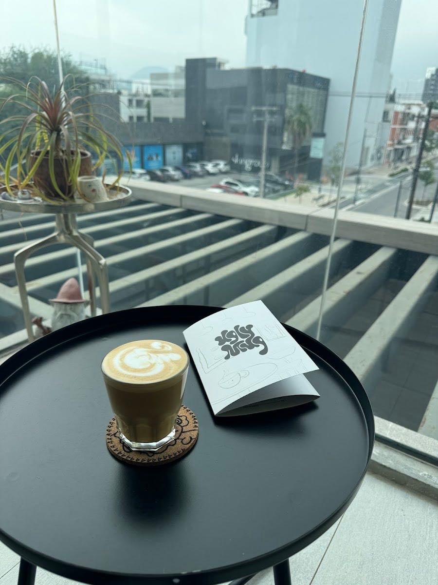 UGLY MUG - Arte & Café