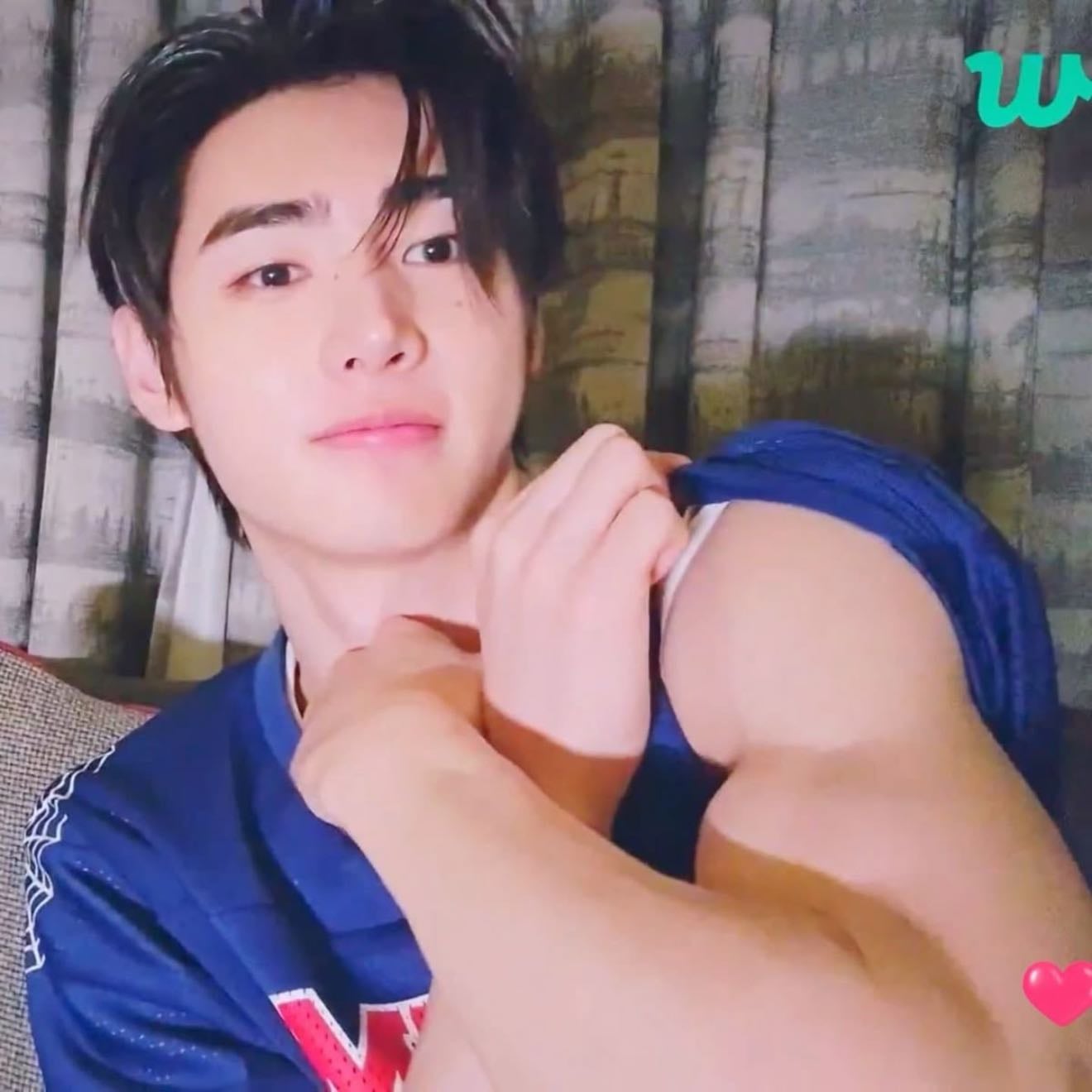 ★ | emisluvr - bf sunghoon x reader