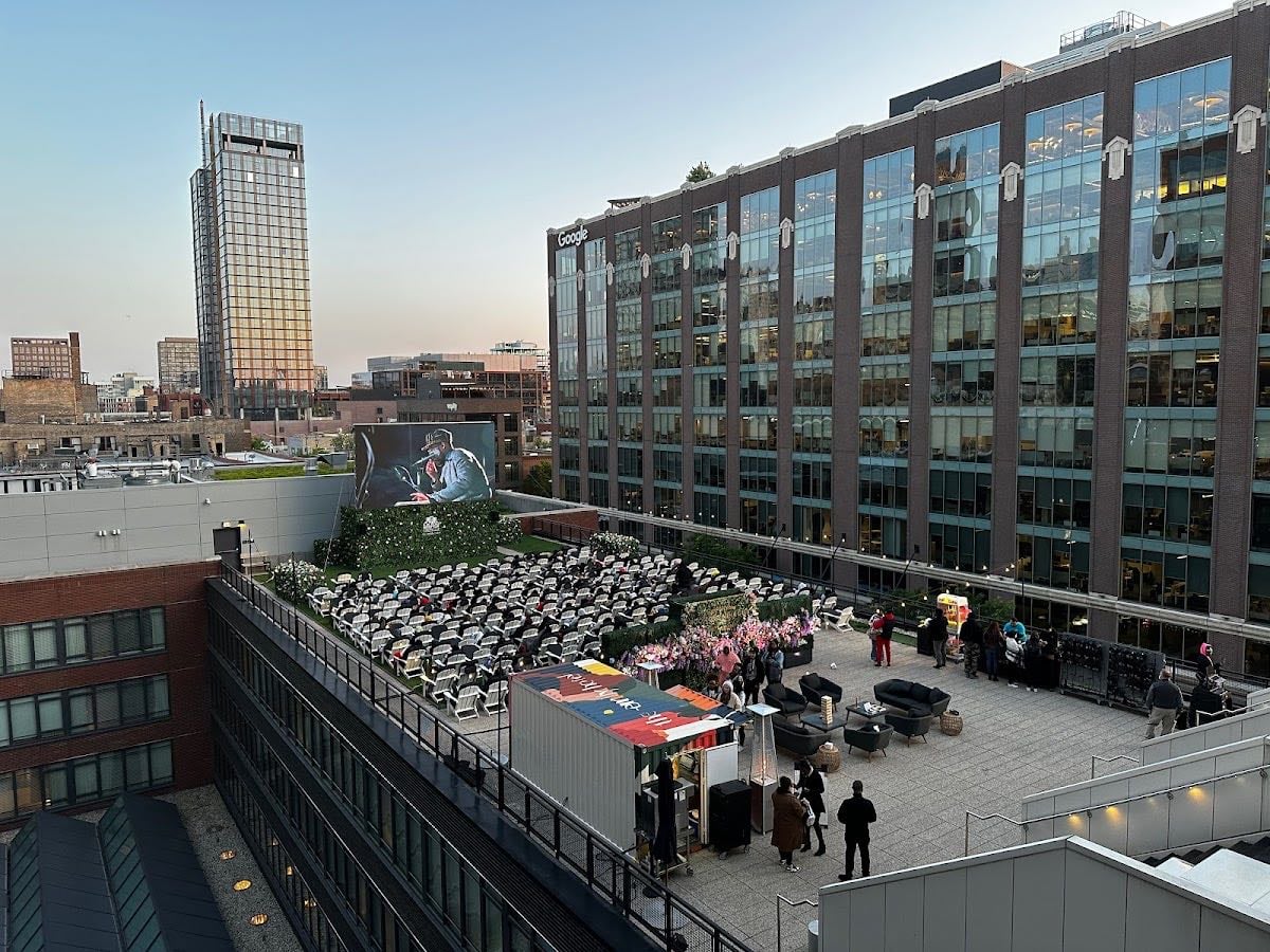 Rooftop Cinema Club Fulton Market