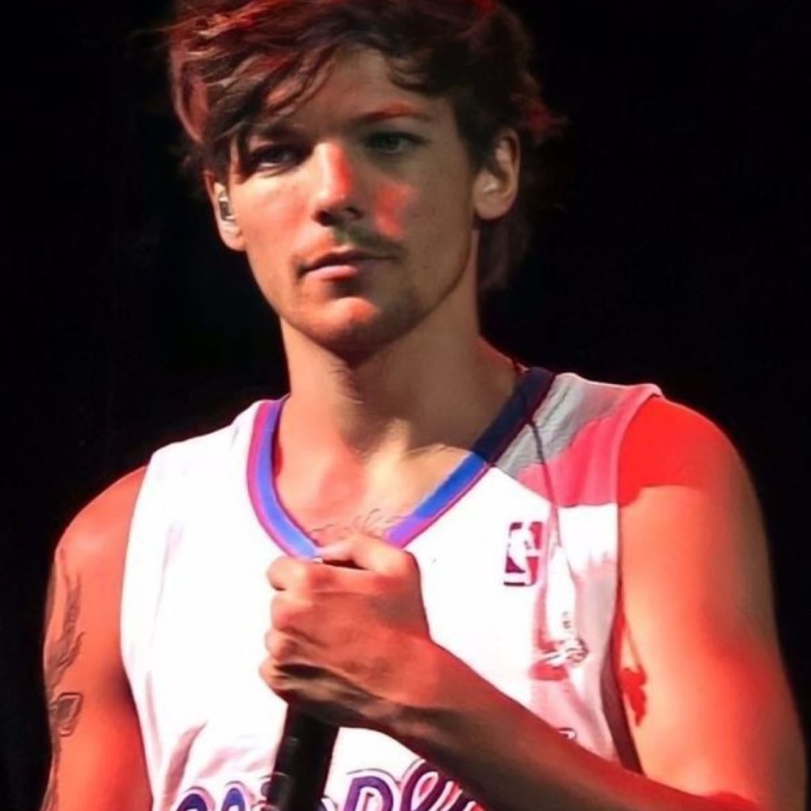 Frat Louis โค๏ธ๐๏ธ