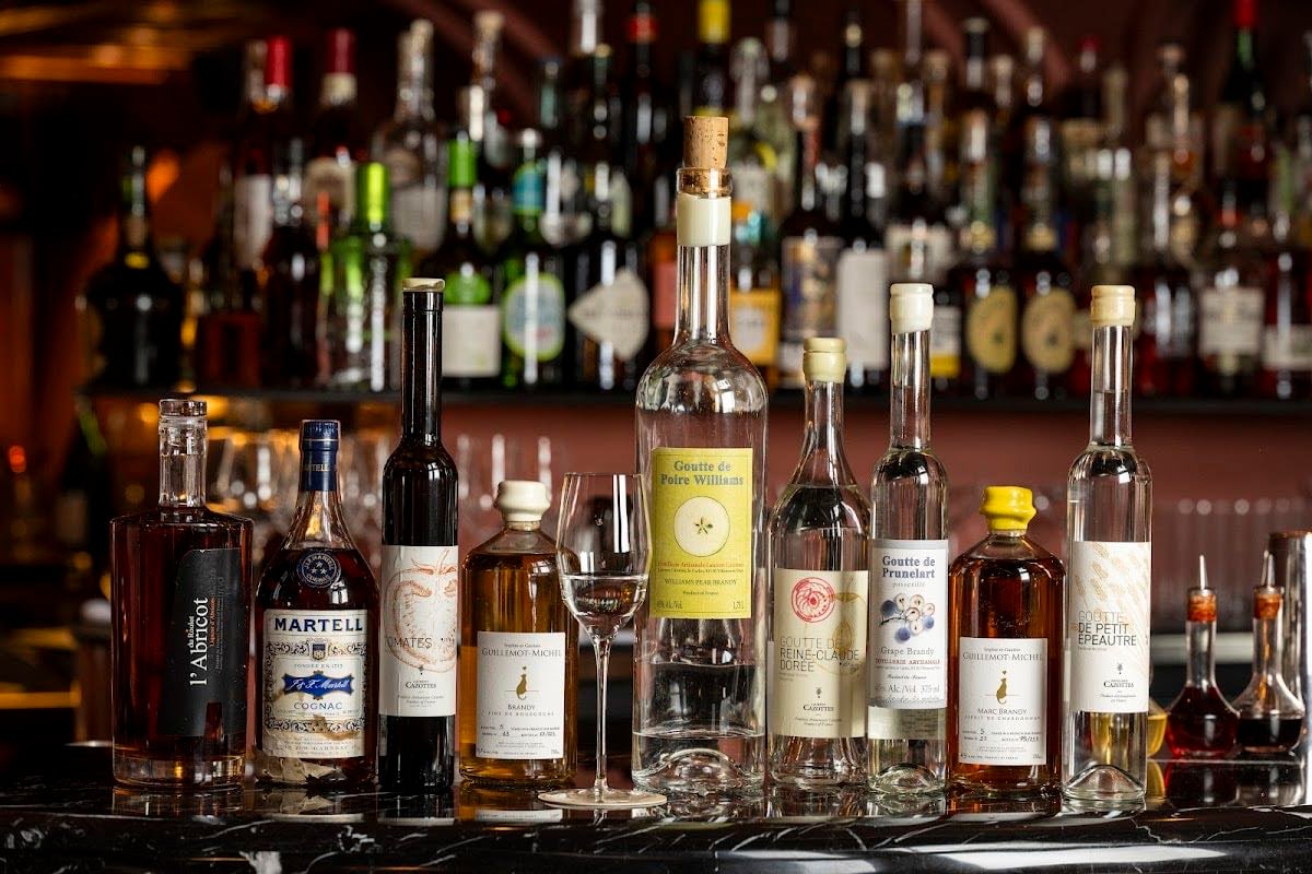 Experimental Cocktail Club