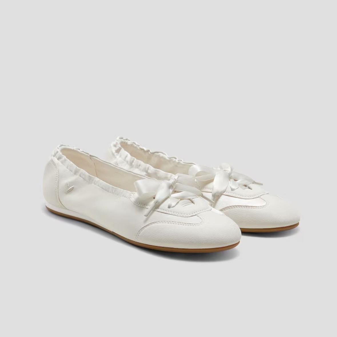 viviaia yanka round toe sporty ballerina lace up flats - $165