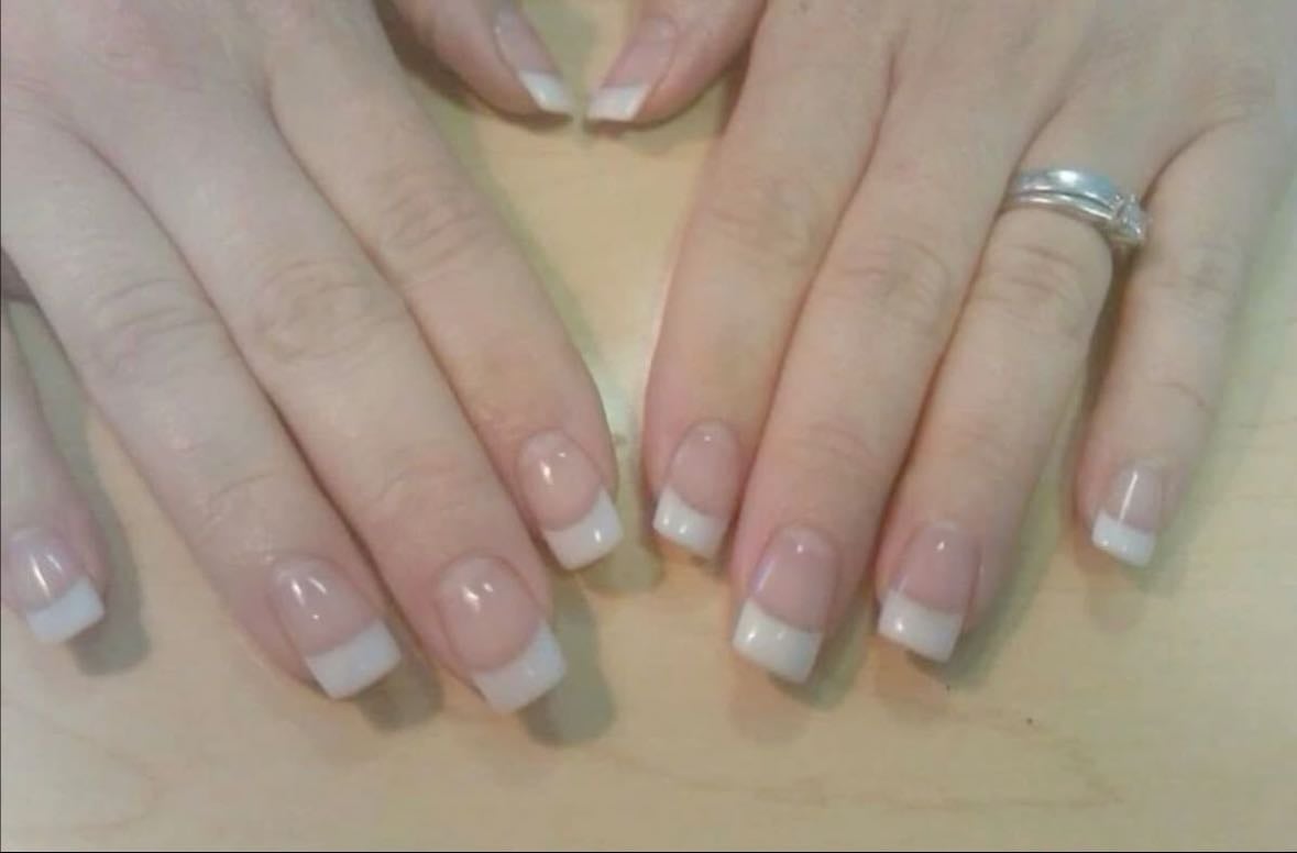 chunky french tips 𓂃۶ৎ - y2k