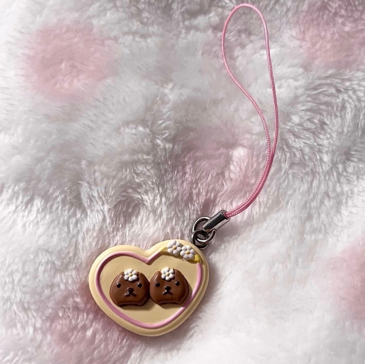 capybara-san kapibarasan dessert keychain - $40
