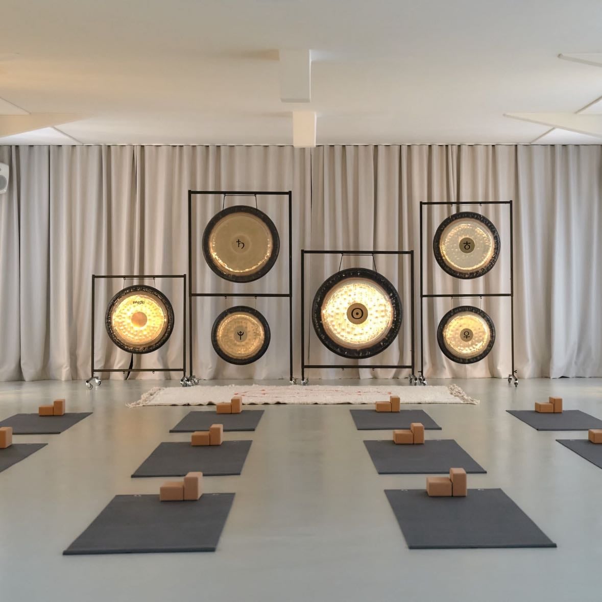 Inner Sound by HAR - Sessions with a sound approach. Power Pilates + Gong ❤️