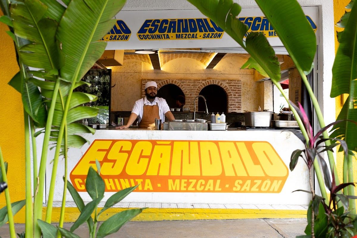 ESCÁNDALO (Tacos y Mezcal)