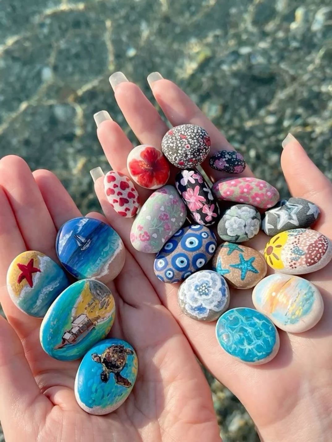 Decorar caracoles o piedras