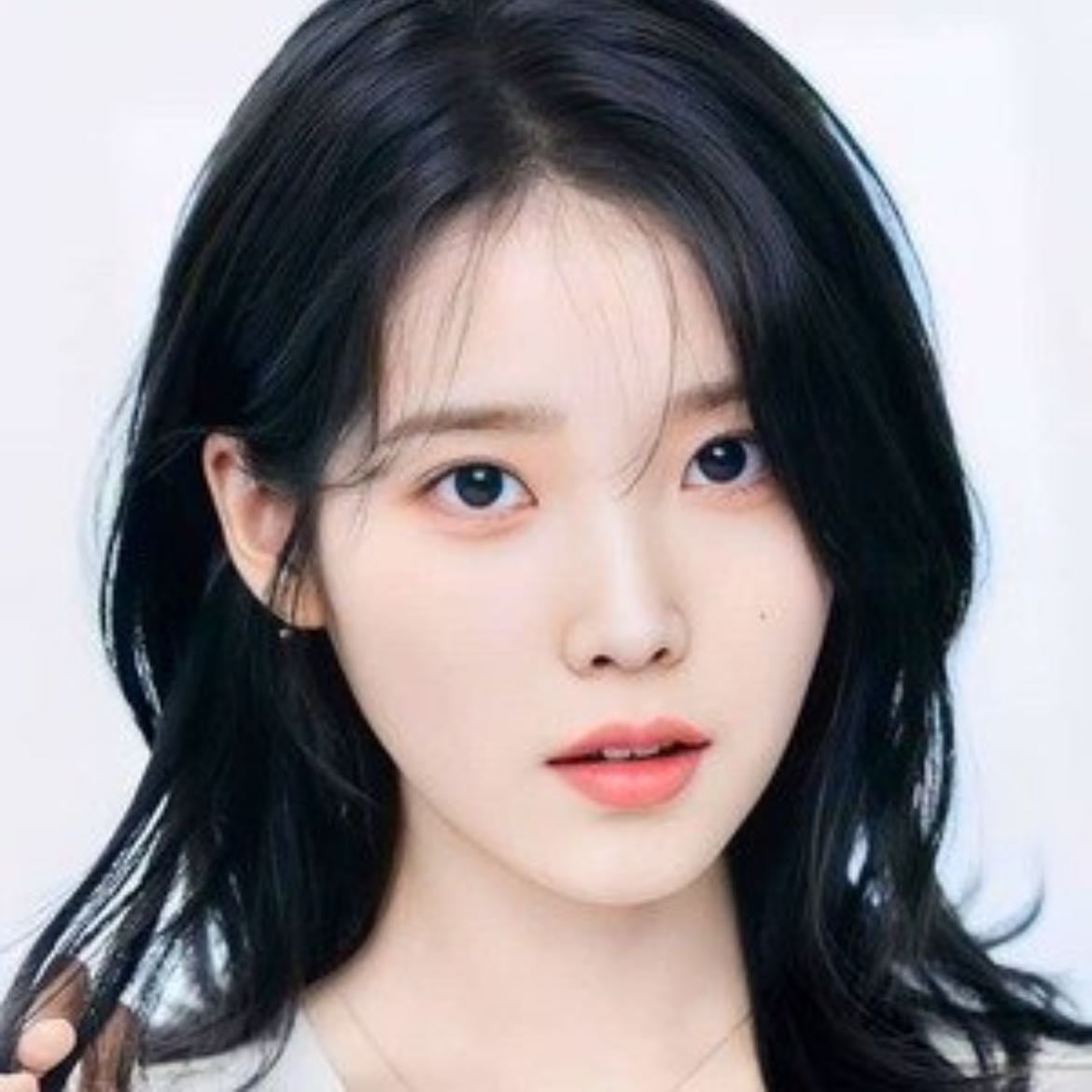 Lee Ji-eun IU