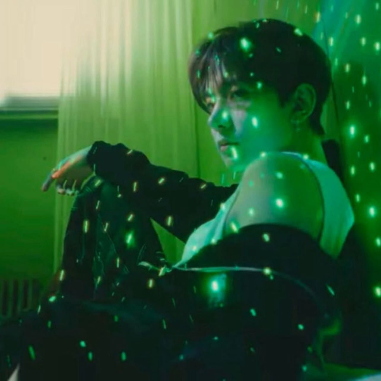TRAPPED — lassiie - hacker stepbro!heeseung x reader