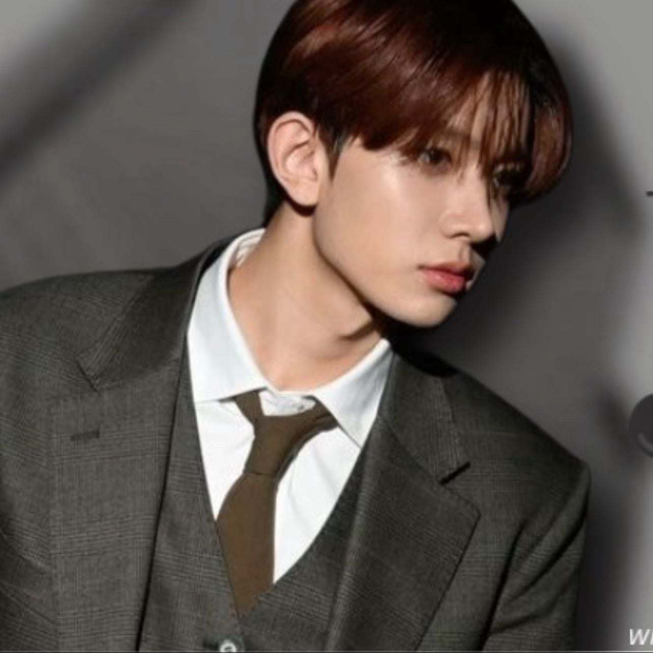 joint dream — heestruck - coworker!heeseung x reader
