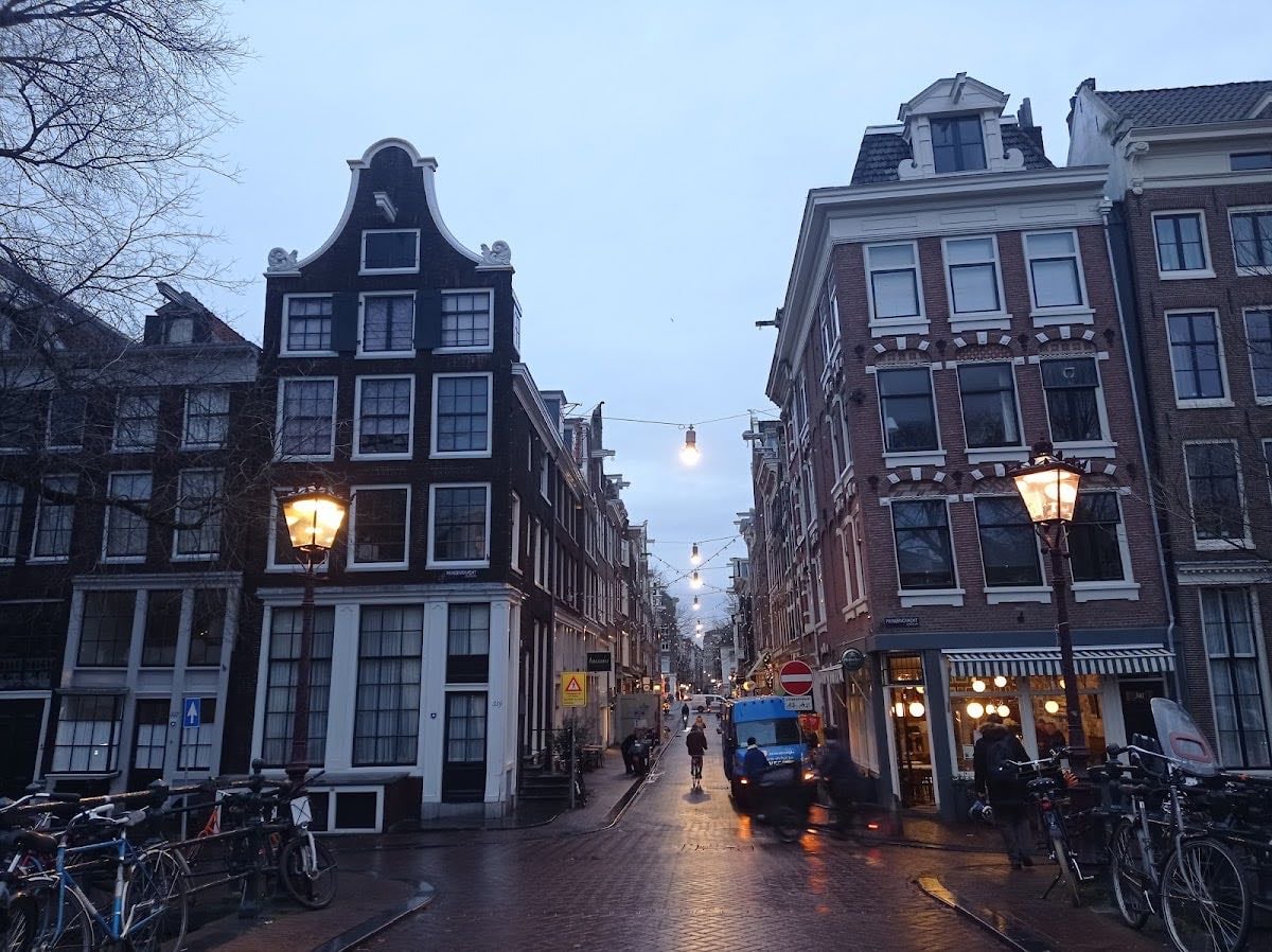 The 9 Streets