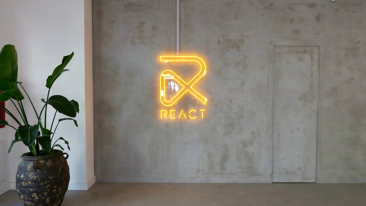 Studio React - Cycling and Yoga