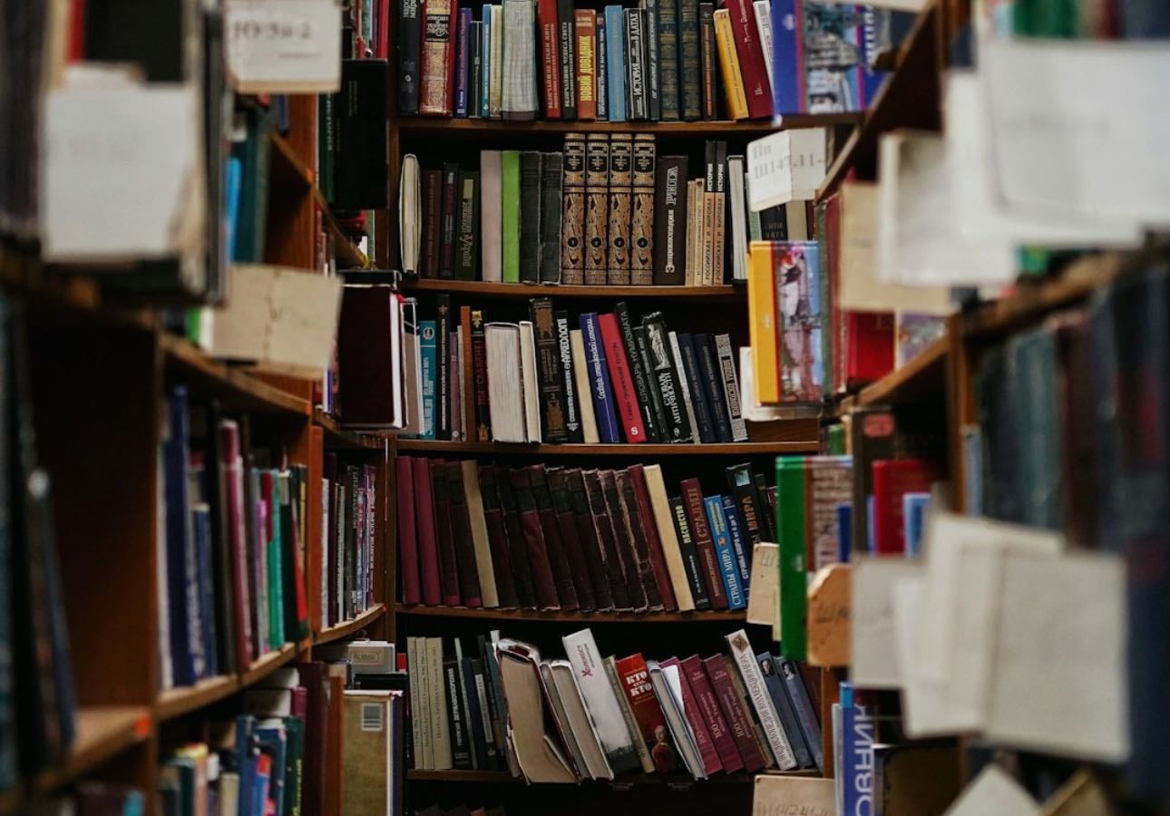 ✨ Books 💕 - Books hypelist by Lia RM