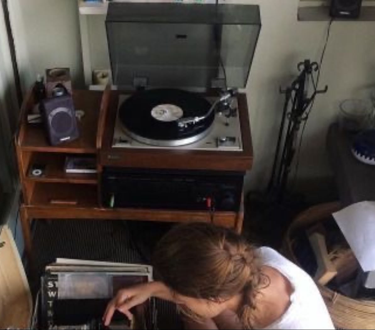 vinyl player