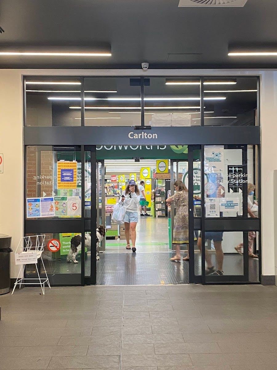 Lygon Court