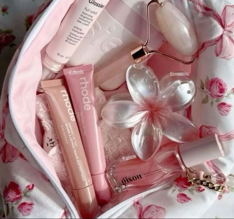 Makeup ๐ - Products hypelist by Lune Lee