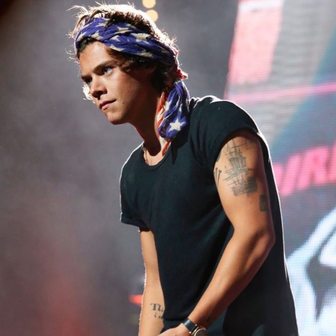 1. - TEENAGE DIRTBAG/FRAT BOY ERA KILLS MEE